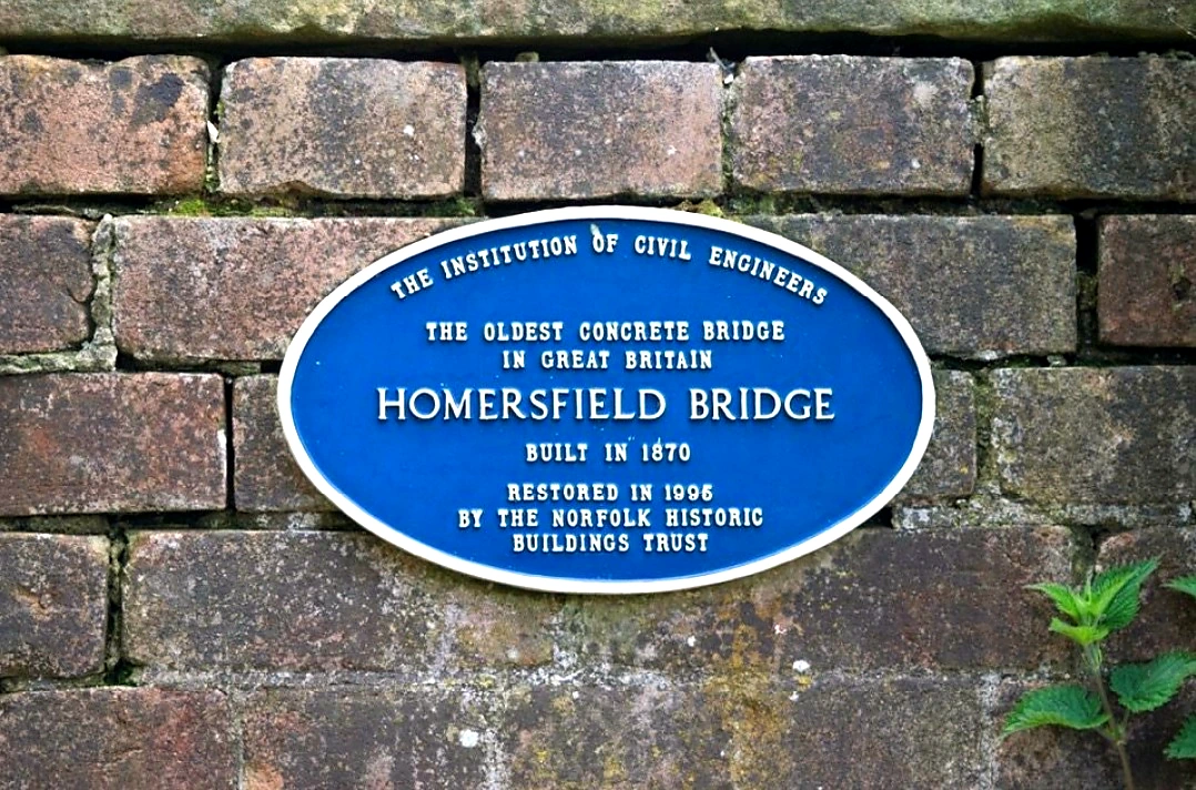 Homersfield bridge plaque